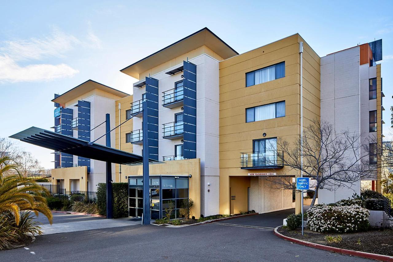 Phillip The Woden Hotel מראה חיצוני תמונה